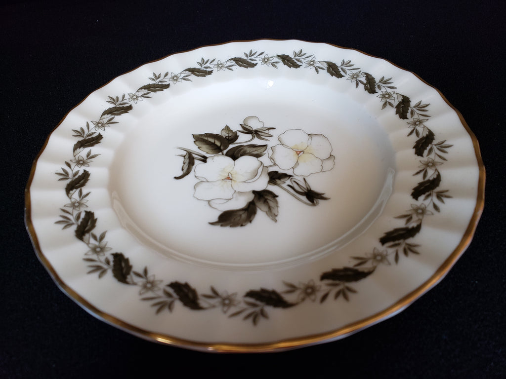 Vintage Royal Worcester Engadine Bread or Dessert Plate 6" (lot 2128)