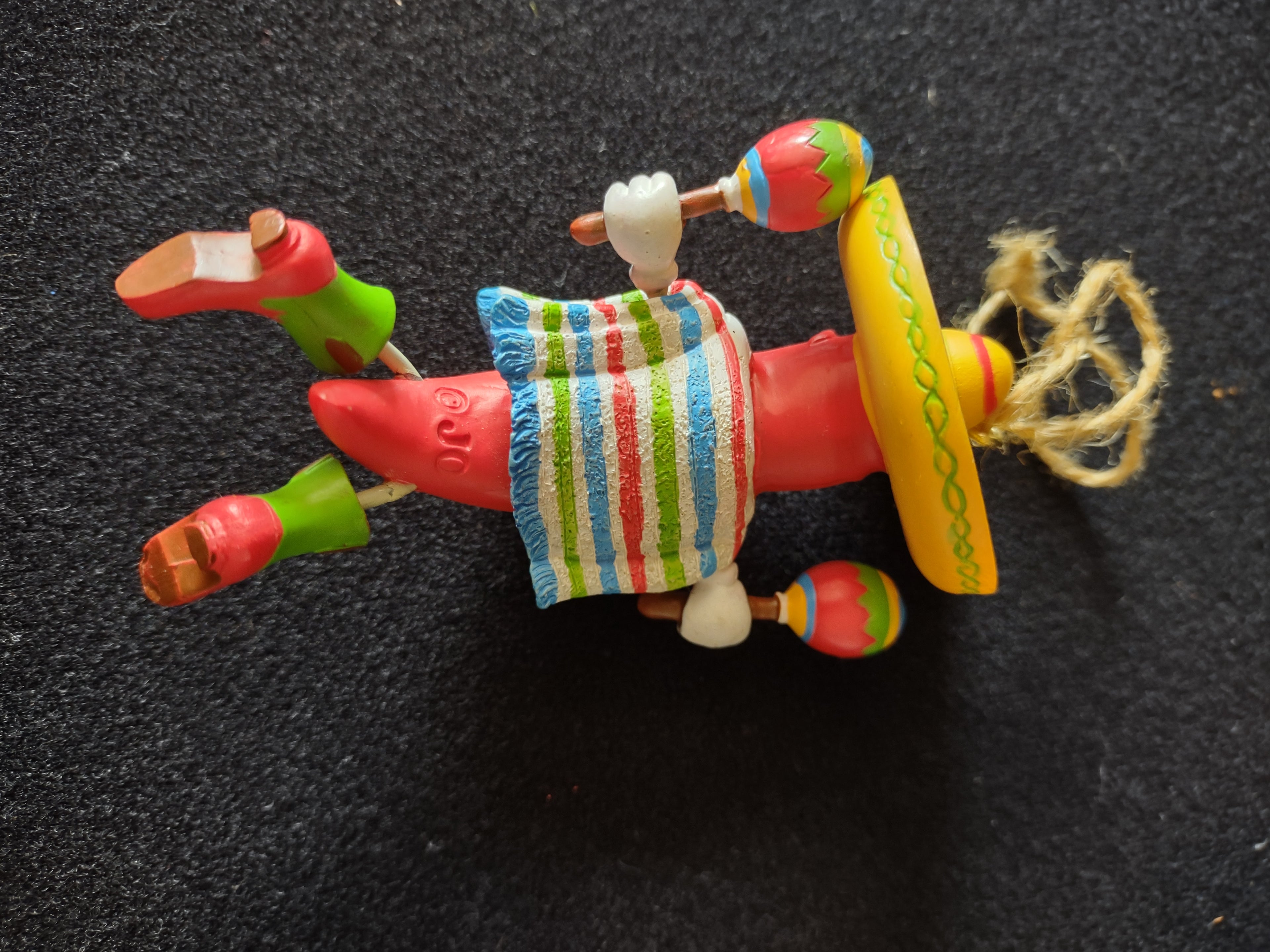 Vintage Mexican Hot Pepper Grand Canyon Ornament Sombrero Maraca (Lot 4793)