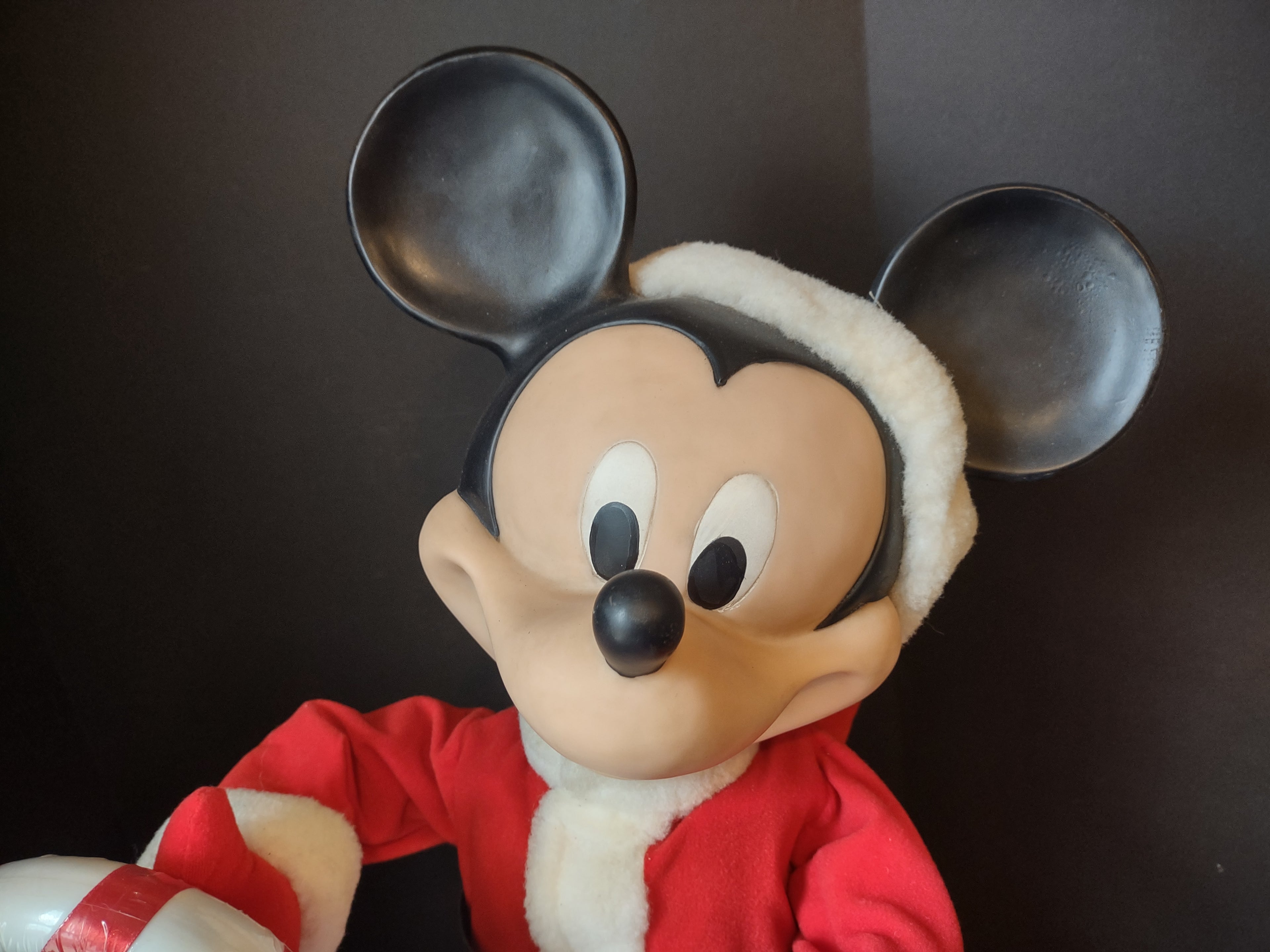 Vintage Santa's Best Christmas Animated Mickey Mouse 26" Disney (lot 1380)