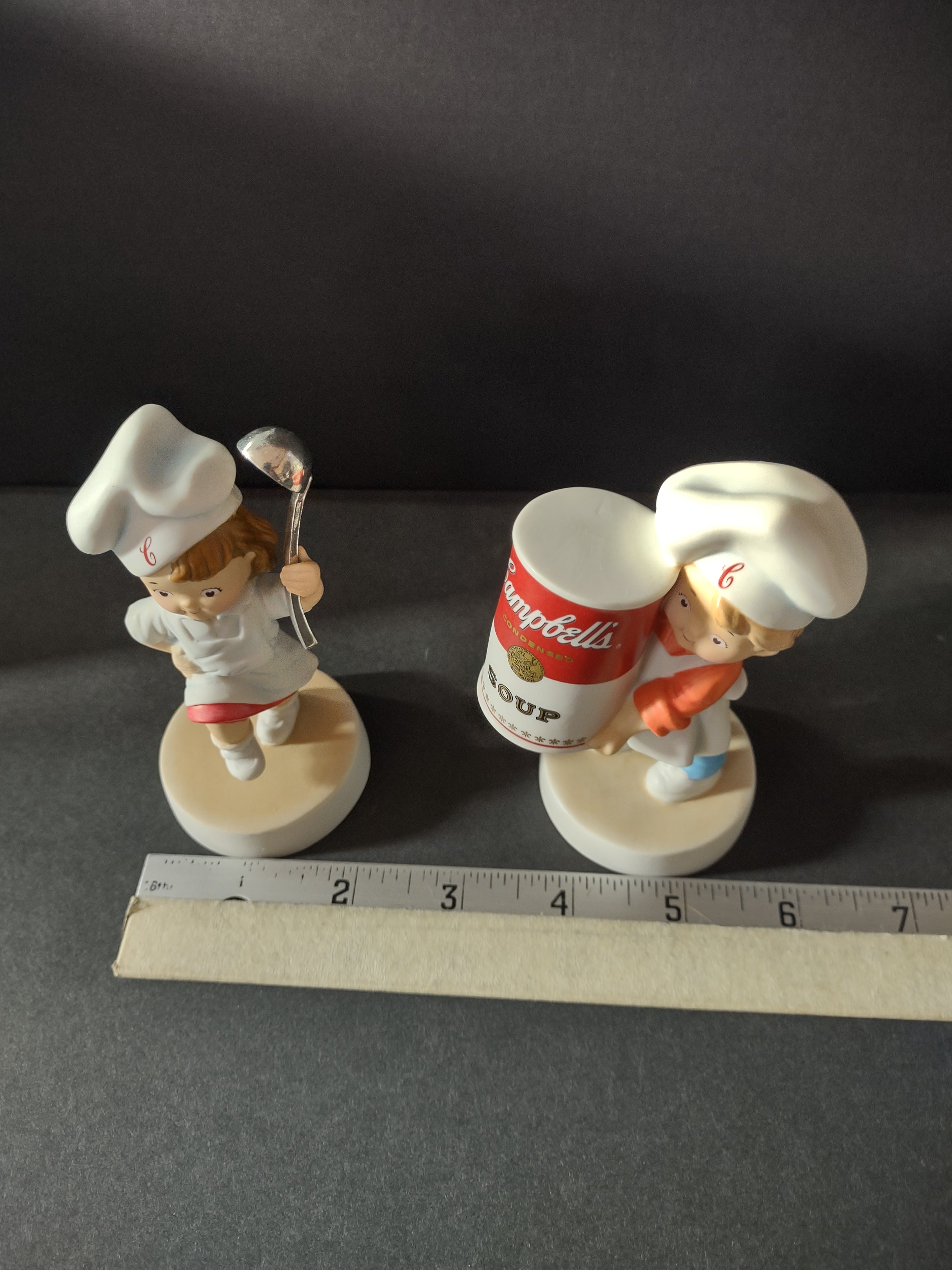 Vintage 2003 Campbells Boy Girl Porcelain Collector Figurines Set Of 2 (Lot 4733