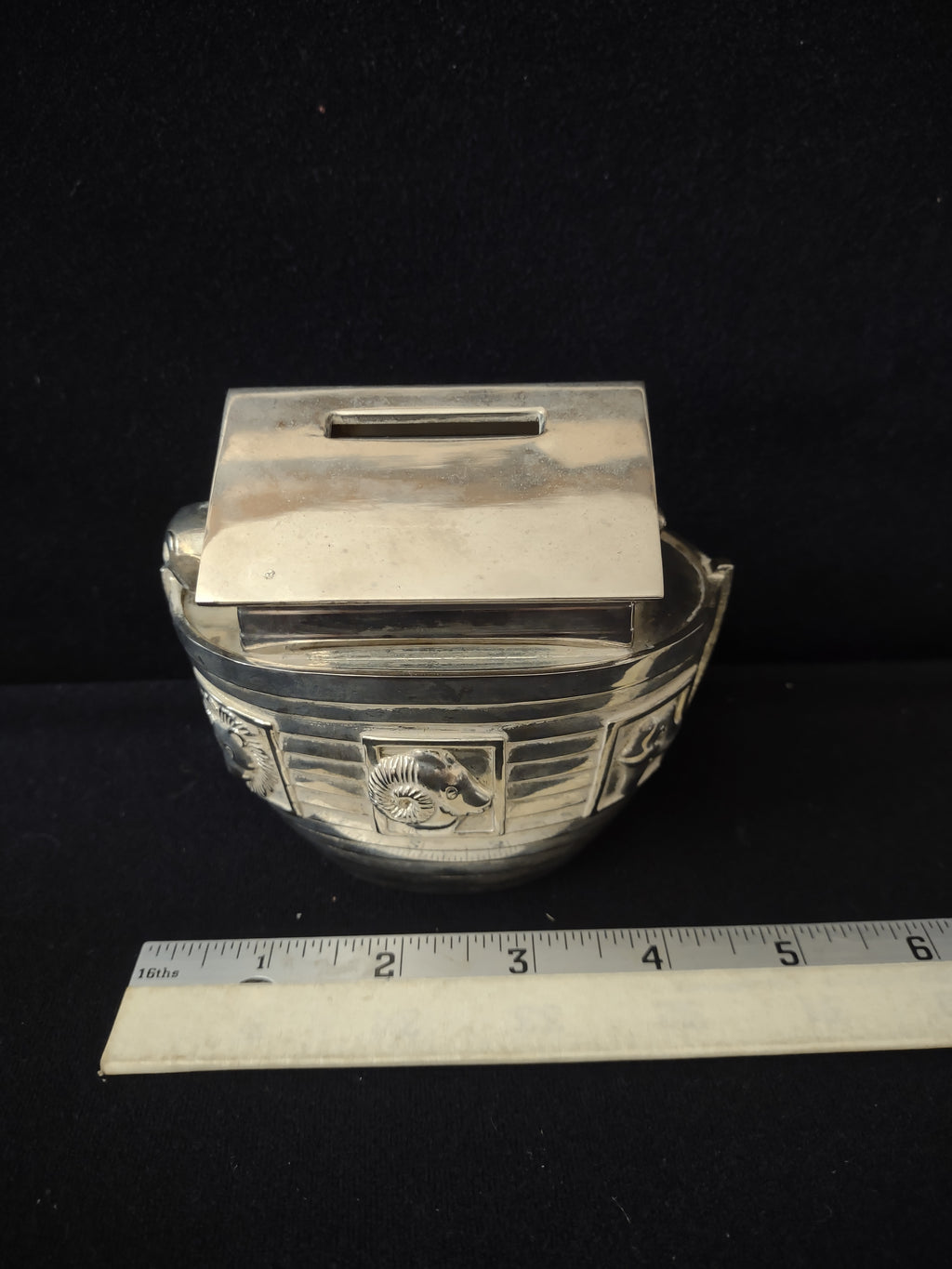 Biblical Noah's Ark Coin Bank (Lot 3259)