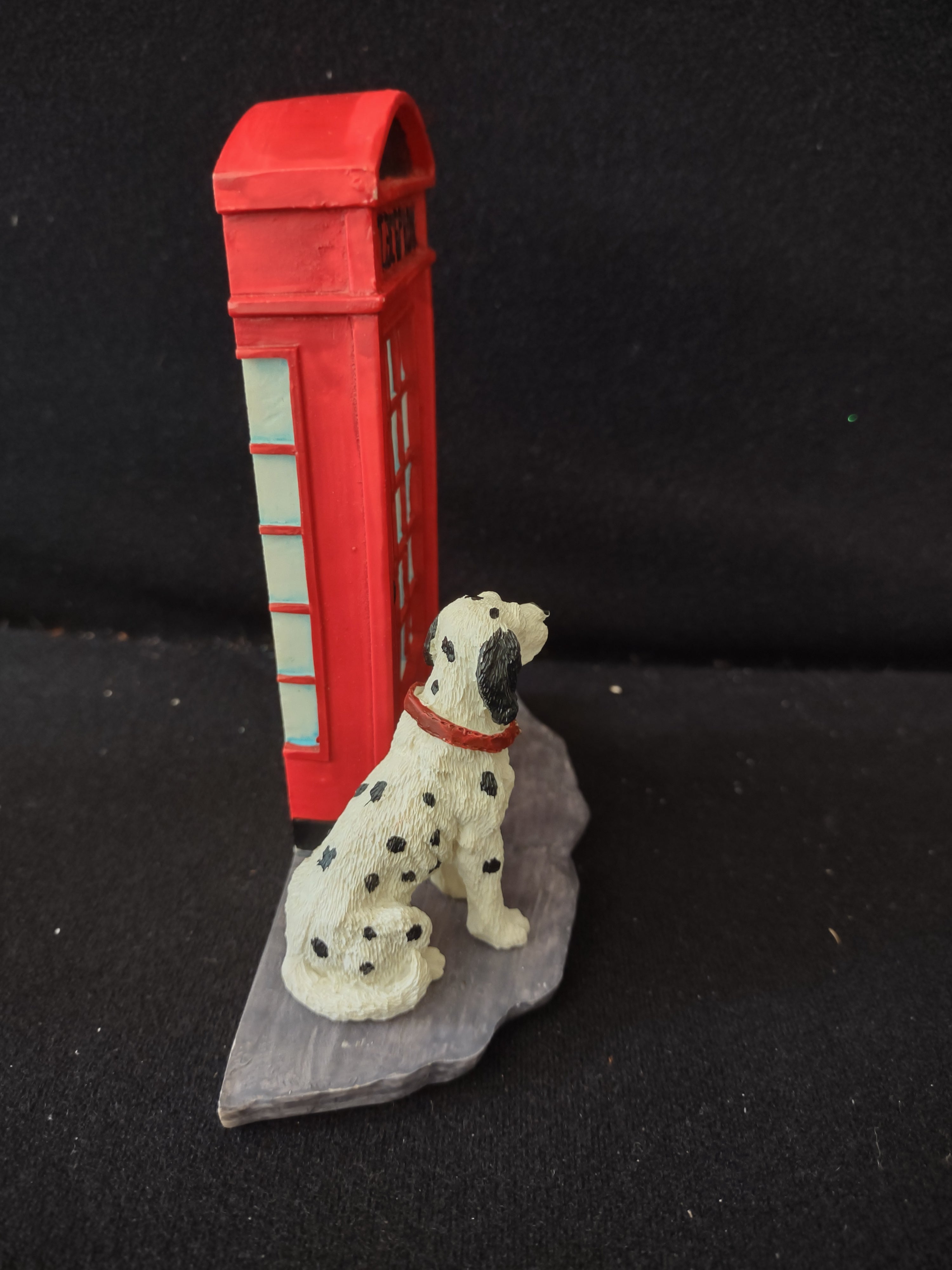 Vintage Lemax Memory Makers Collection Telephone Booth Dalmatian (Lot 3917)