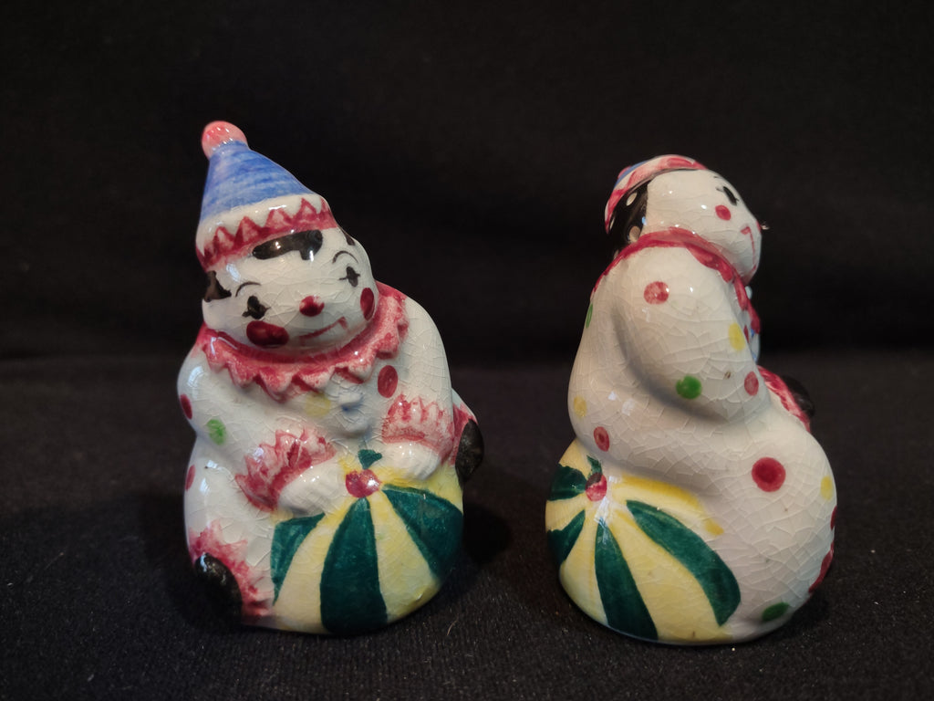 Vintage Japan Ceramic Salt and Pepper Shaker Clowns (lot 5373)