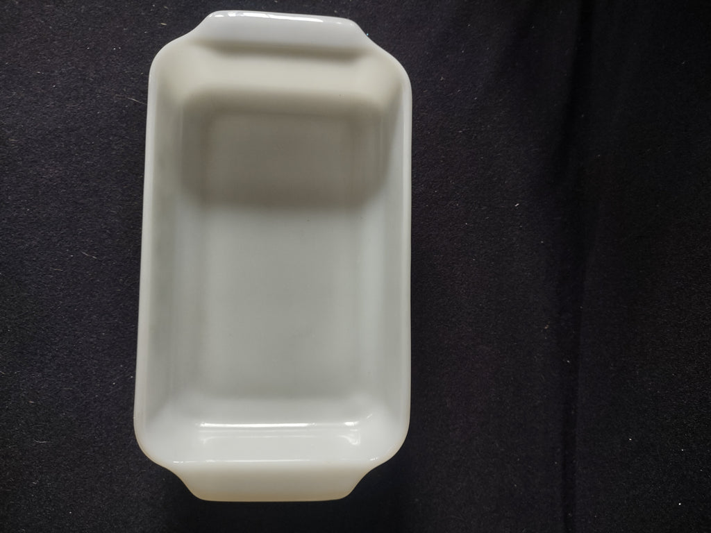 Vintage Milk Glass Fire King Meadow Green 1.5 Qt Casserole (Lot 5239)