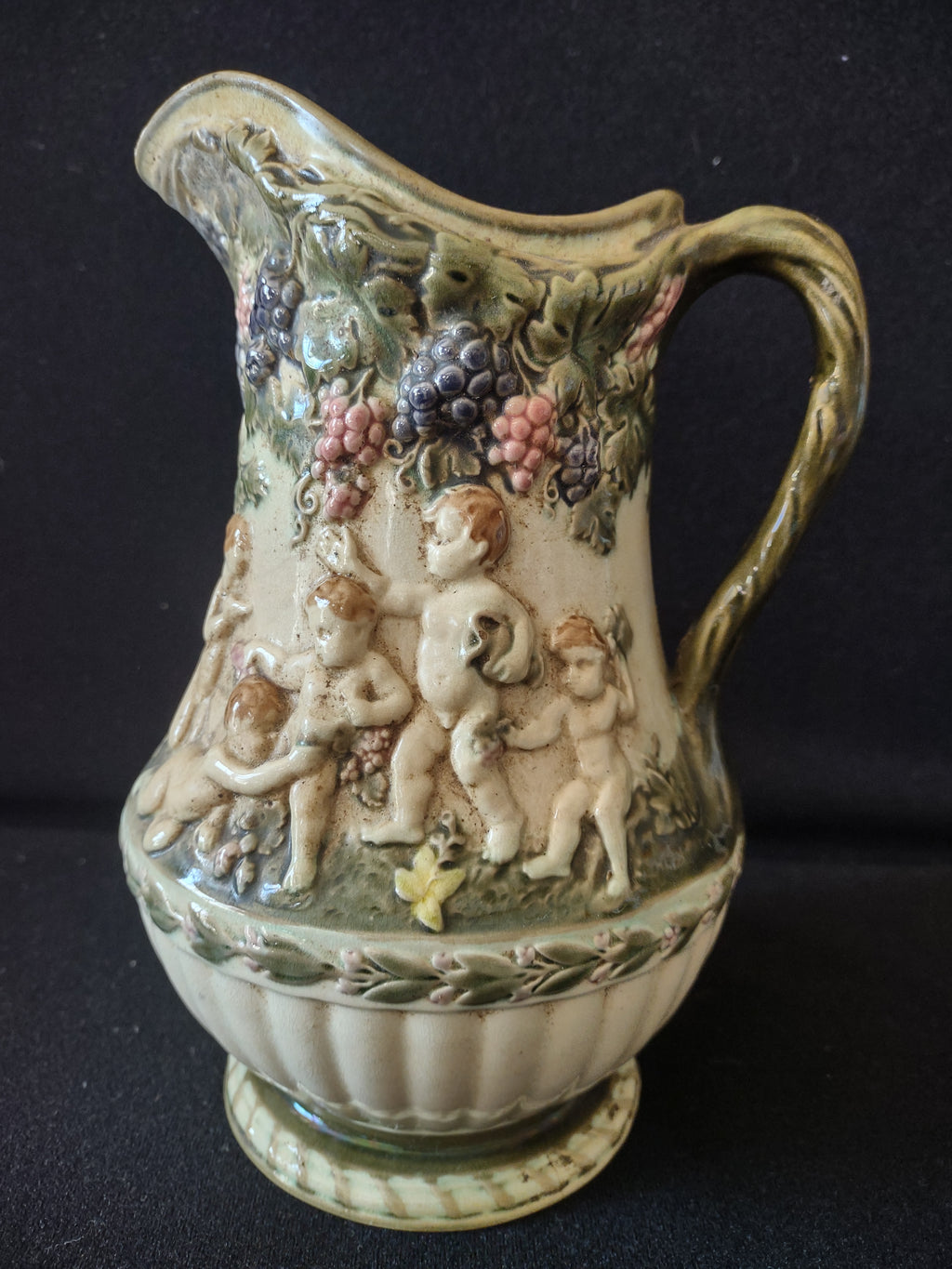 Vintage Ceramic Cupid Cherub Grape Vase Heavy Crazing IMPERFECT (lot 5523)