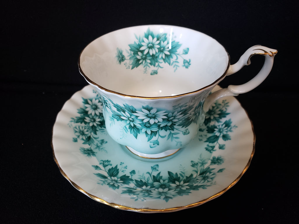 Vintage Royal Albert Melody Series Nocturne Tea Cup with Saucer (lot 2033)