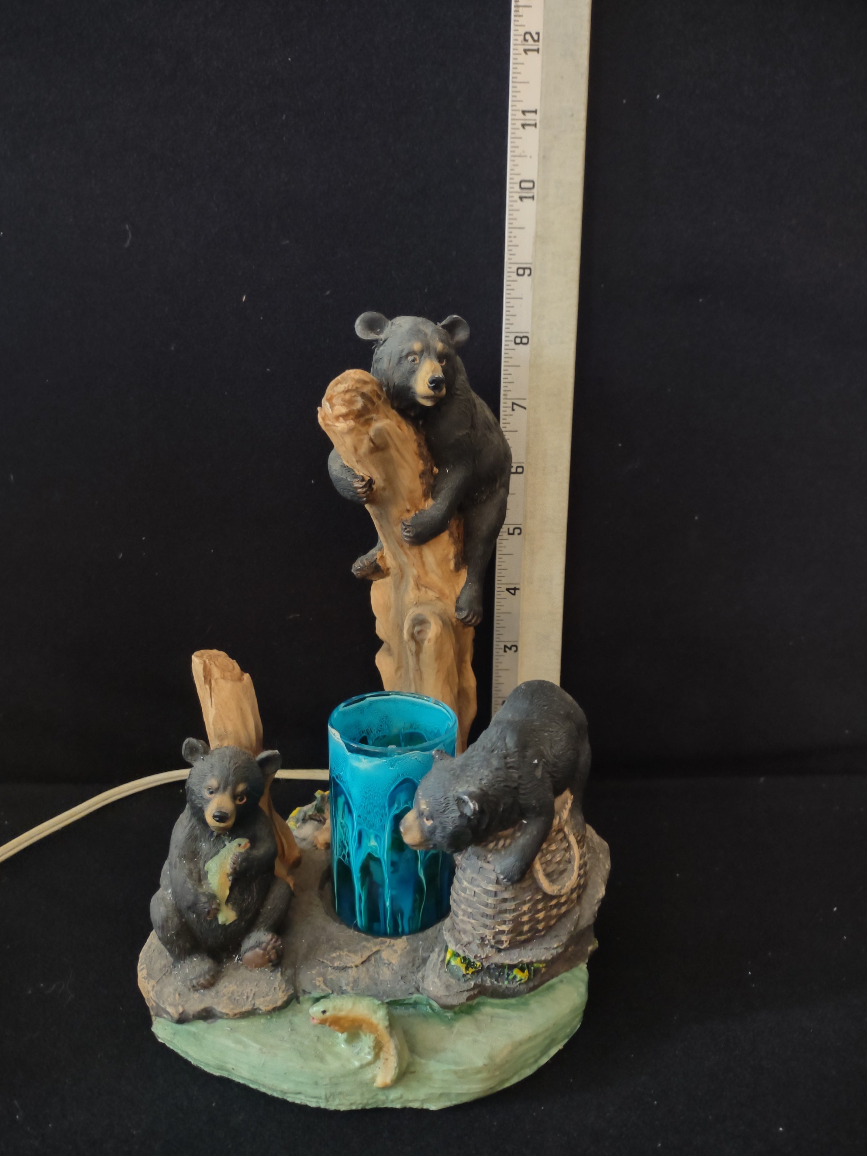 Vintage Dimmer Lighted 3 Bears Fishing Blue Lamp (Lot 3607t)