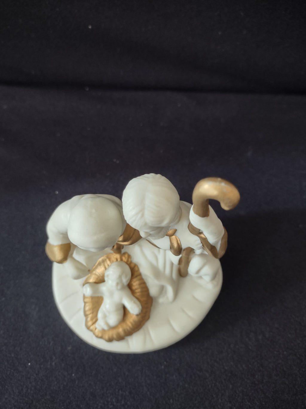 Christmas Holy Family Nativity Mary Joseph Baby Jesus Figurine (Lot 4039)