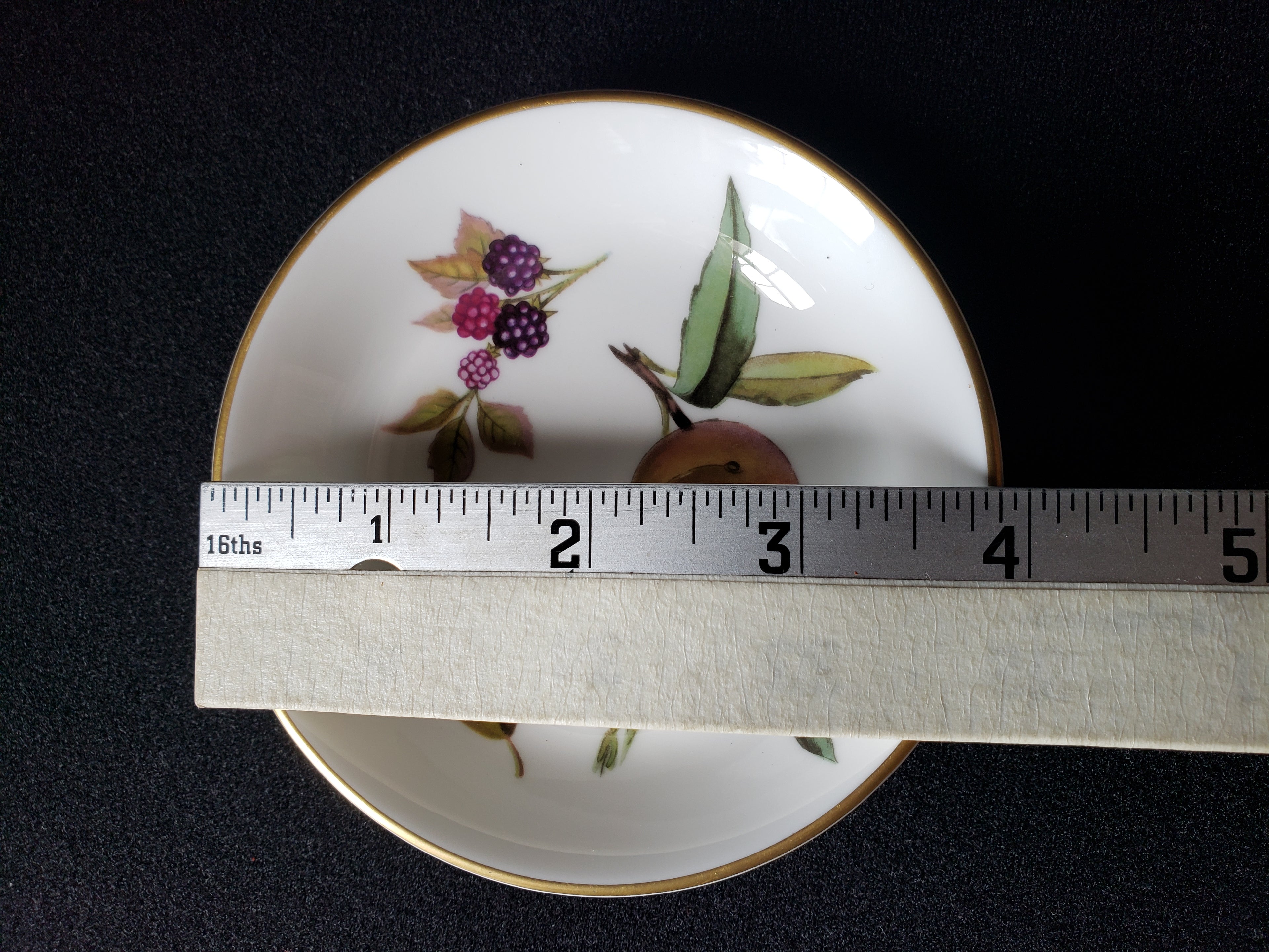 Vintage Royal Worcester Arden Small Coaster Dish 4" Gold Trim (lot 2080)