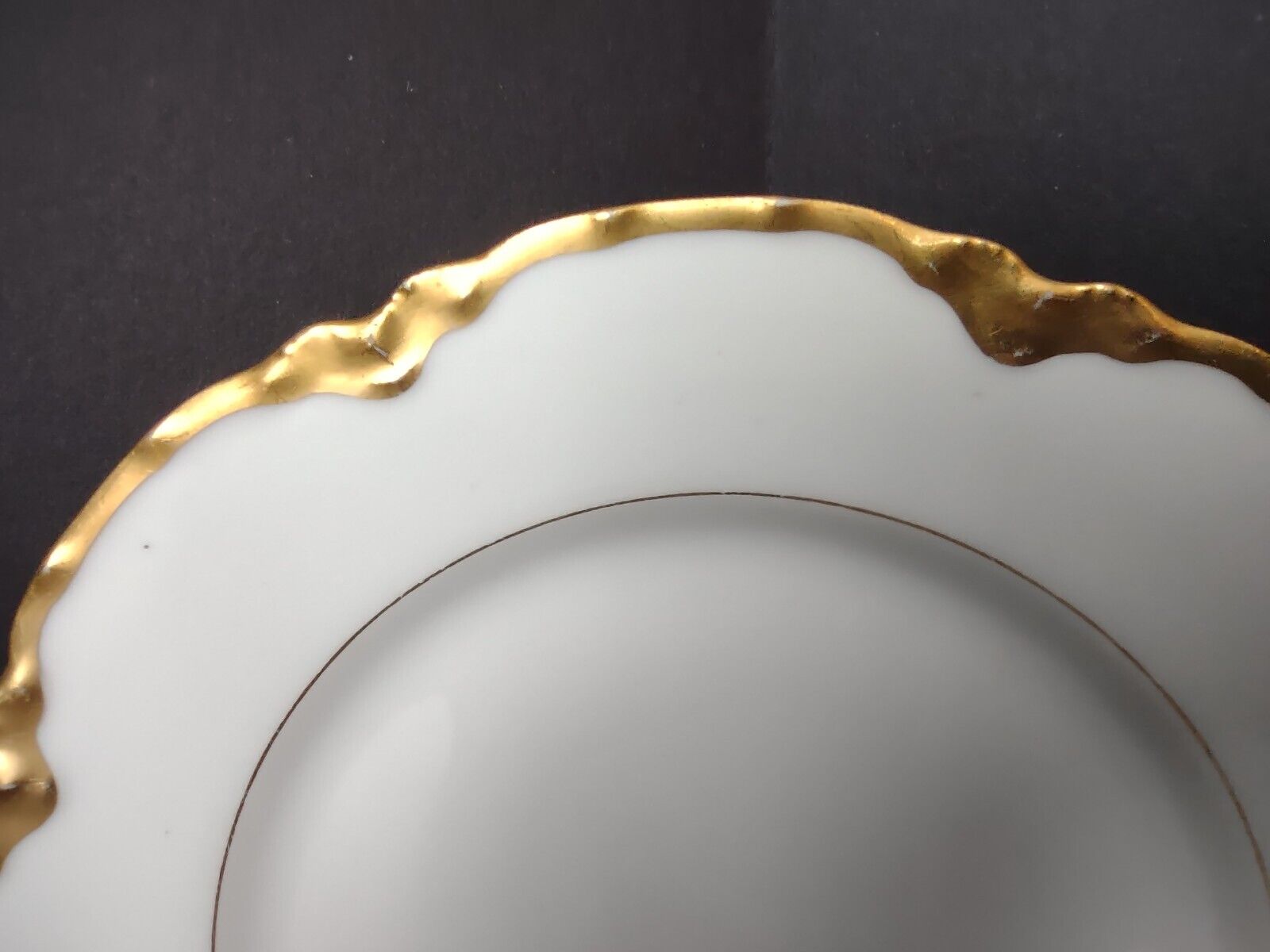 Haviland Limoges France Dessert Plate White & Heavy Gold Trim H808 (lot 700)