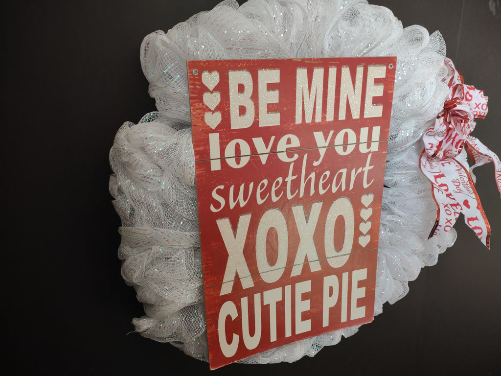 Valentine's Day Ribbon Mesh Handmade White 16" Wreath with Red Bow (lot 4763)
