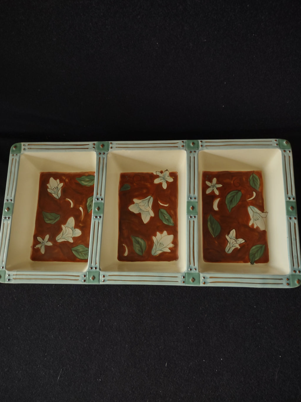 Vintage Pfaltzgraff Mission Flower 3 Divided Rectangular Serving Dish (Lot 5291)