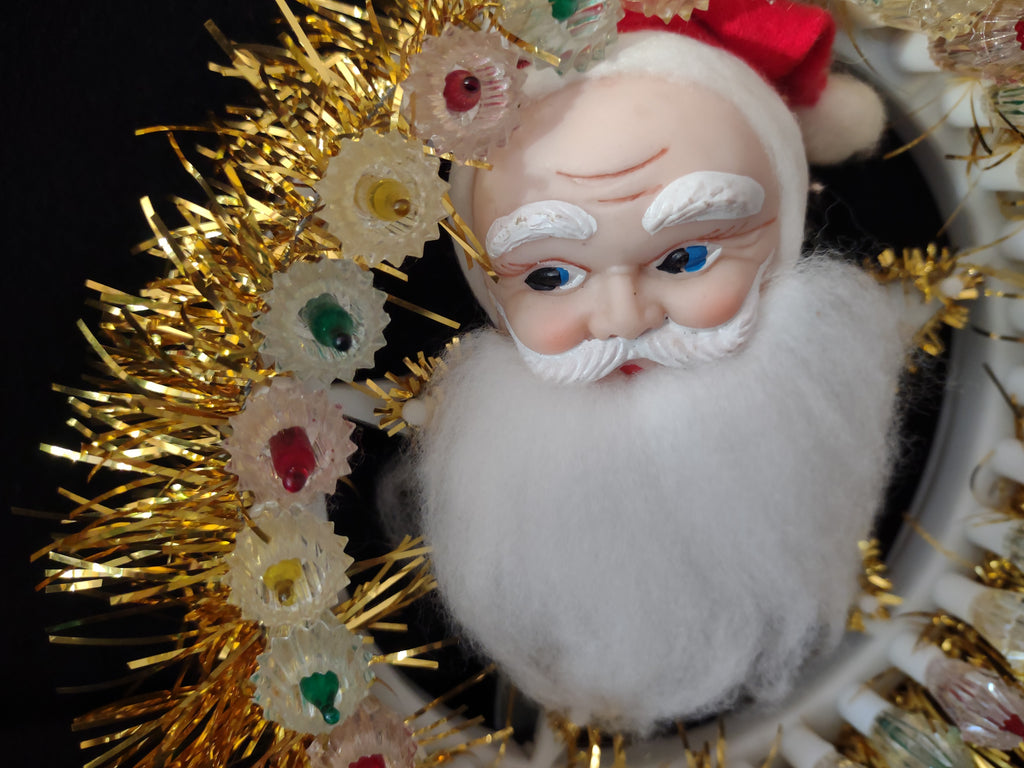 Vintage Christmas Rotating Lite Santa Plaque 30 Rotating Lights 7" (lot 3232)