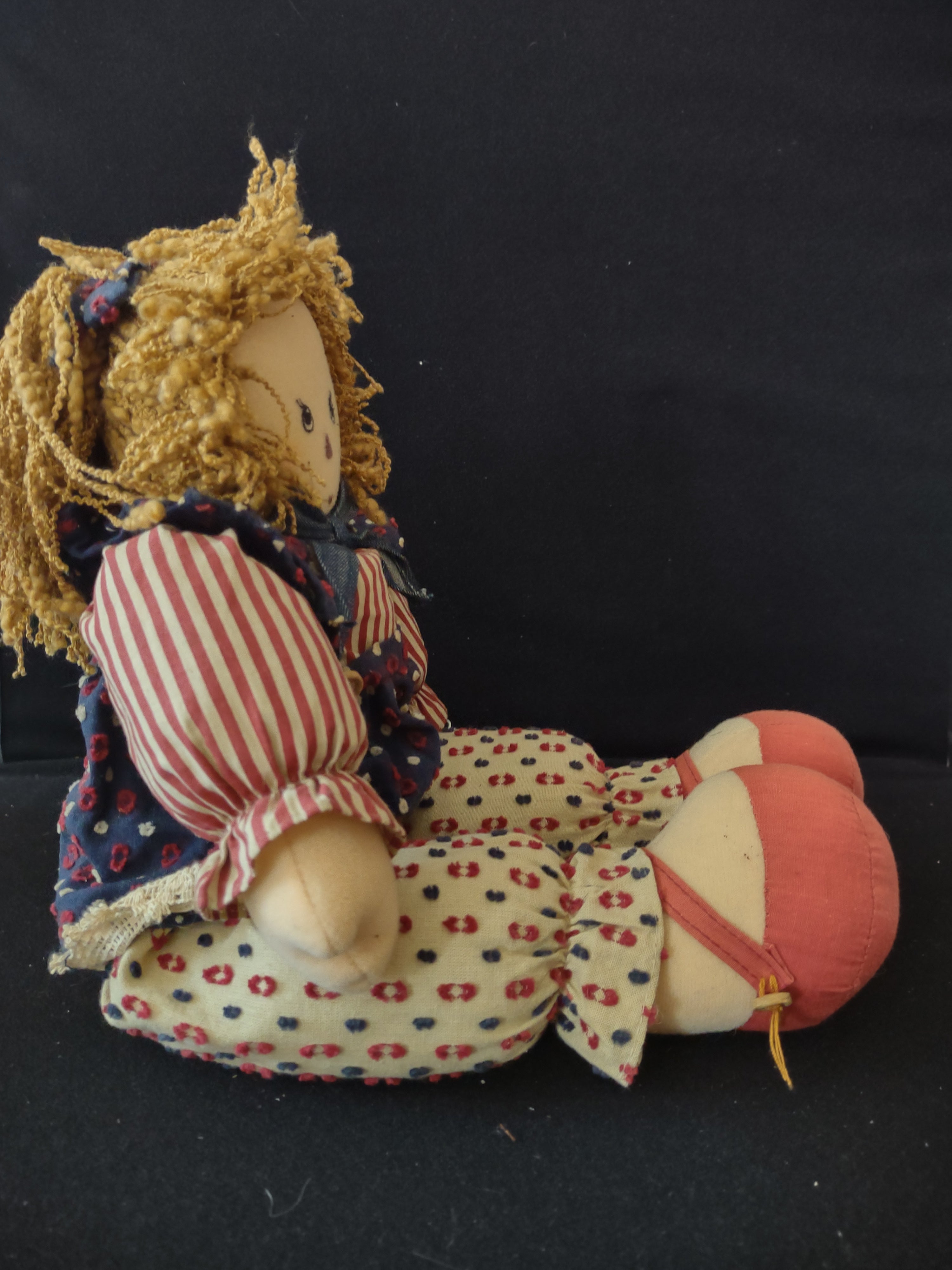 Halloween Americana Seated Raggedy Anne And Andy Rag Dolls (Lot 3355)
