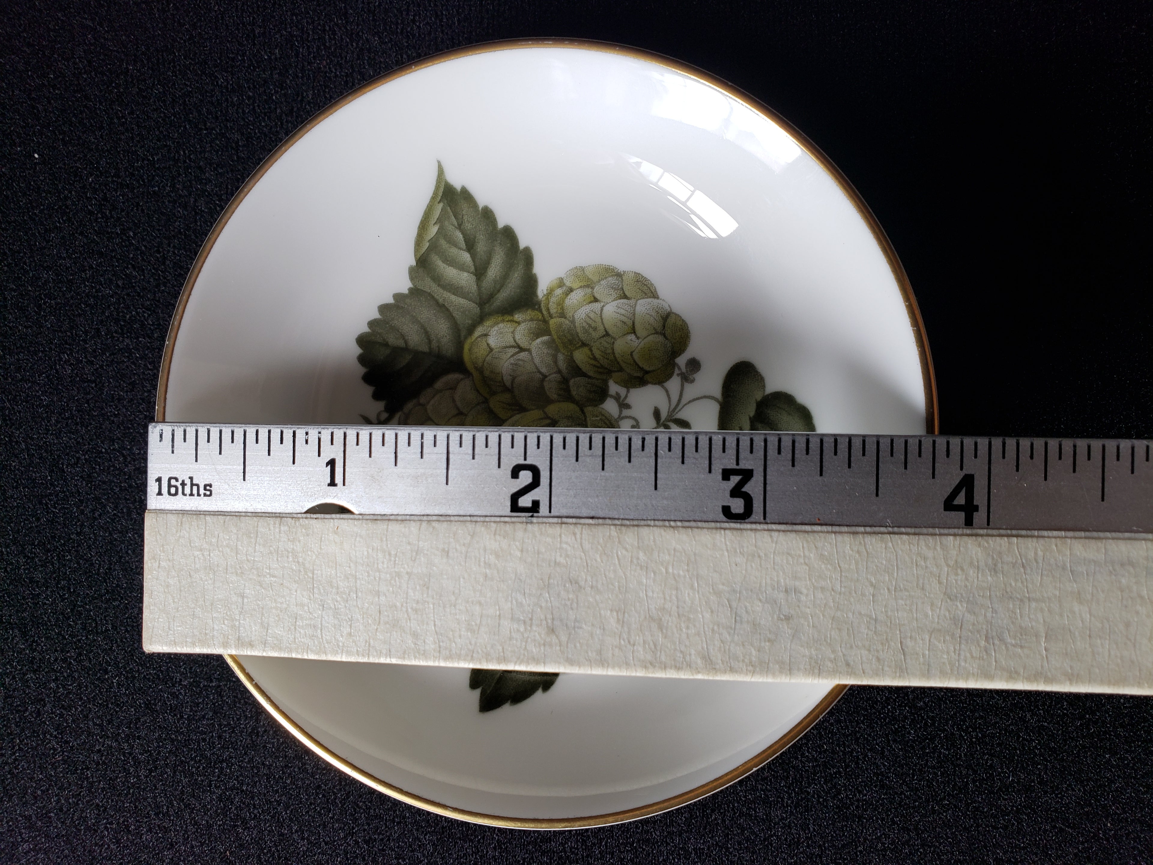 Vintage Royal Worcester Hop Mathon Small Dish 3-7/8" (lot 2089)