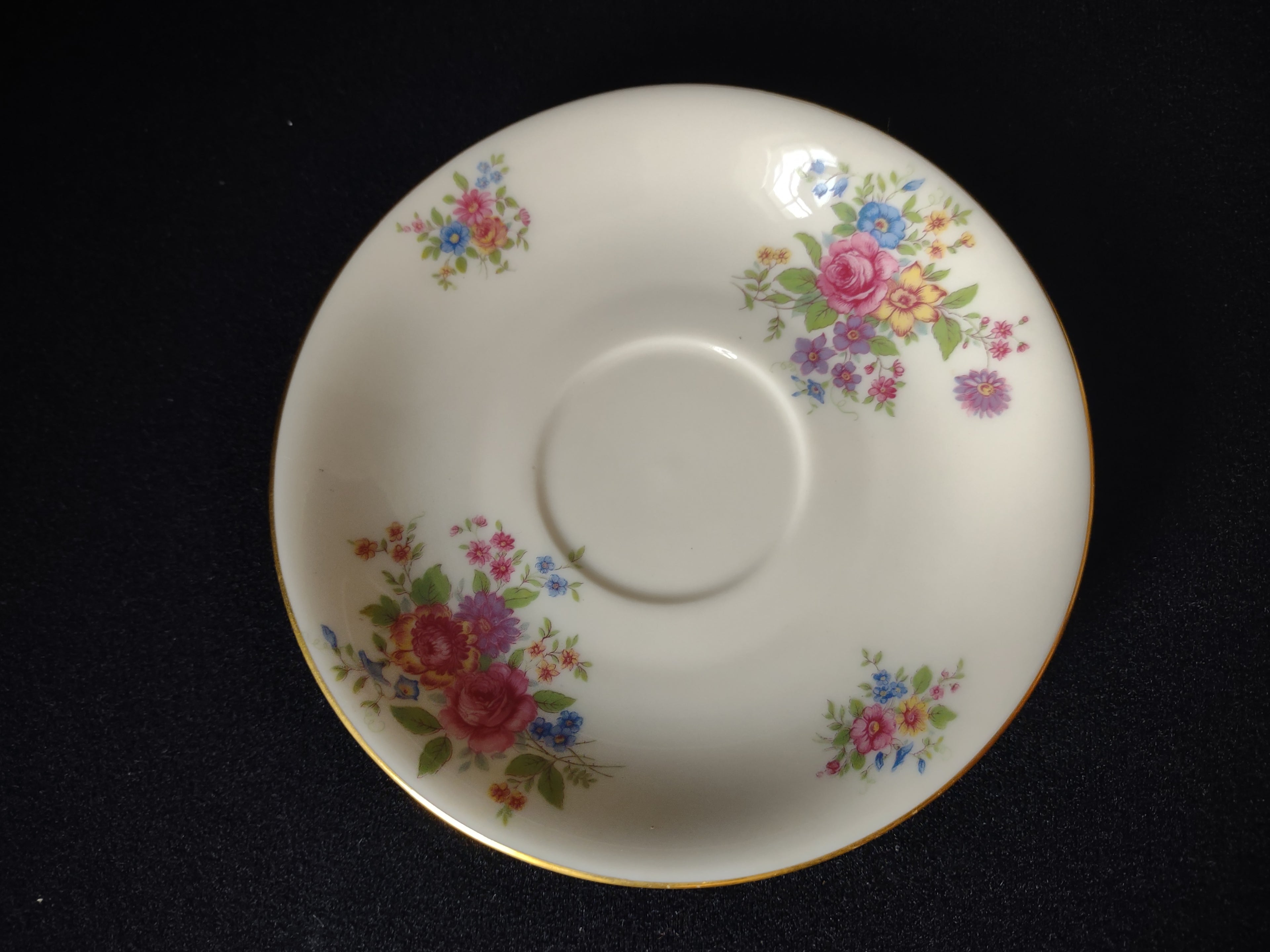 Vintage Lenox L-347 Saucer ONLY Gold Trim Roses (lot 1816)