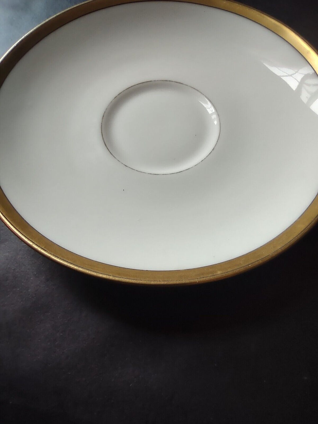 Haviland Limoges France Black & Gold Trim White 5-3/4" Saucer (lot 679)