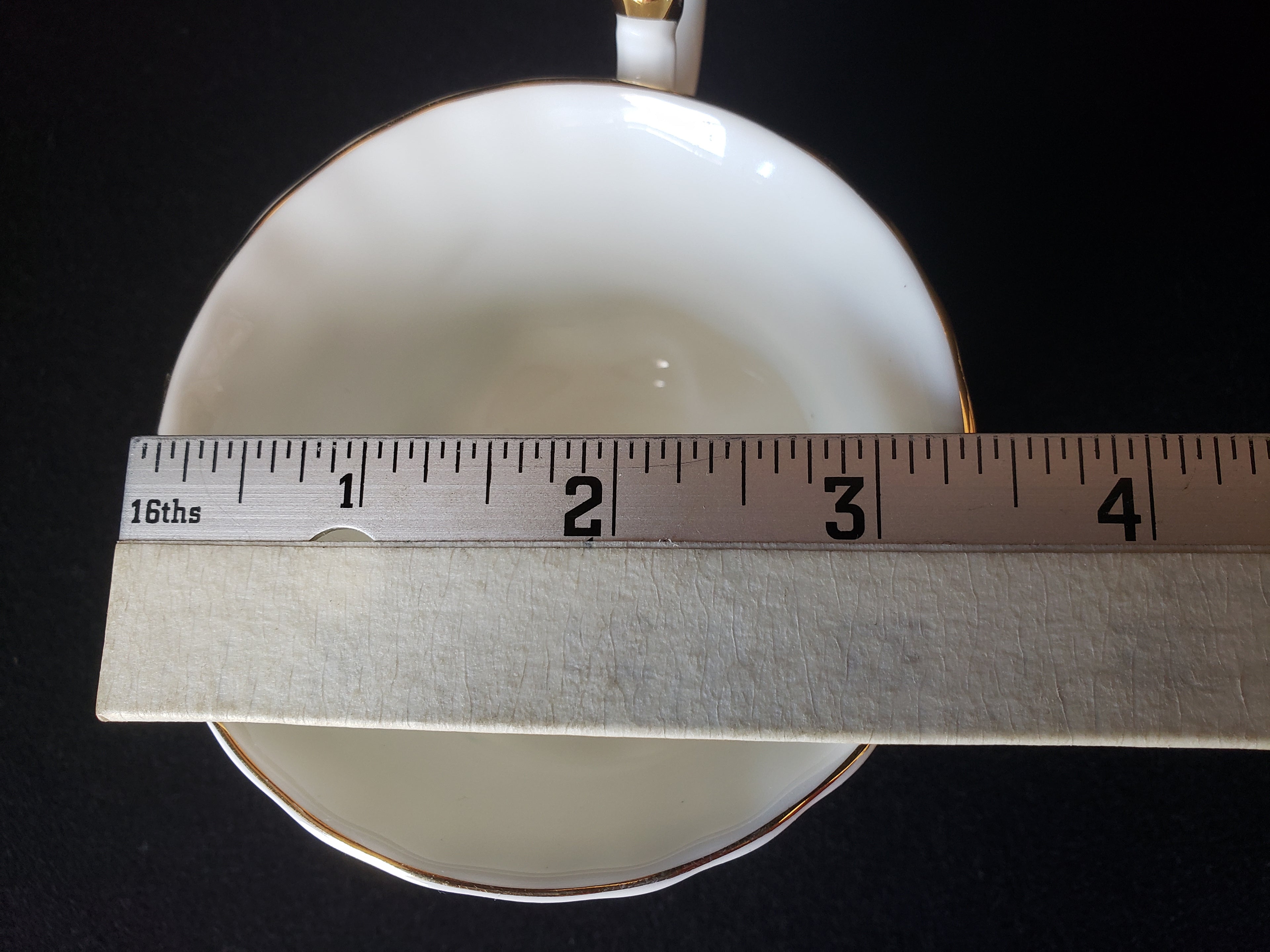 Vintage Royal Albert Bone China Val D'Or Tea Cup ONLY (lot 2022)