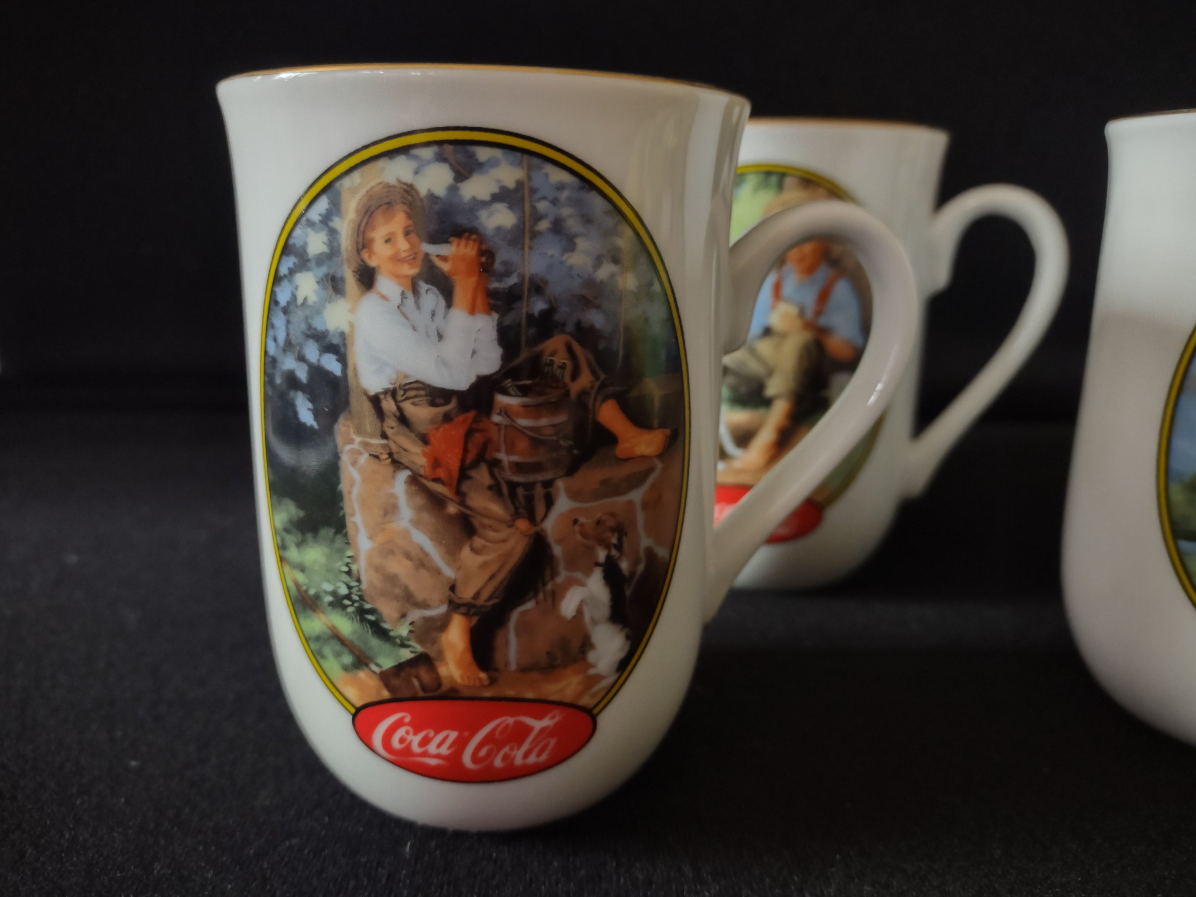 Vintage Coca-Cola Rockwell Mug x 4 Summertime Barefoot Boy Seashore (lot 5411)