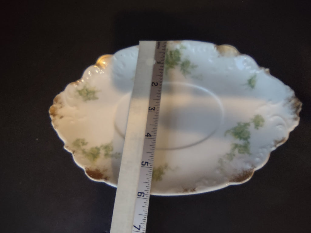 Haviland Limoges France Underplate for Gravy Boat ONLY (lot 1083)
