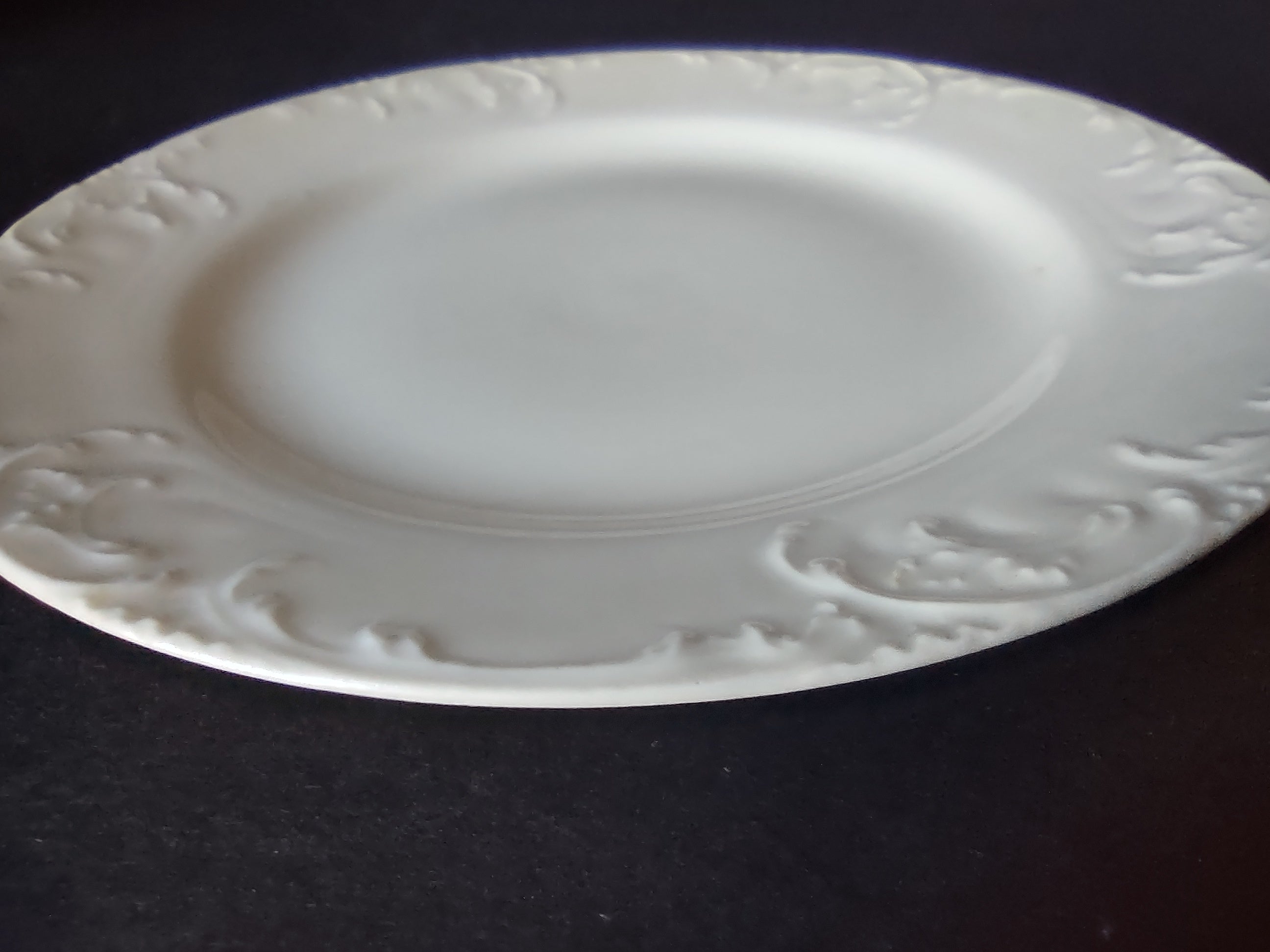 Haviland French Chic Limoges Bread/Butter Plate Plain White (lot 1048)