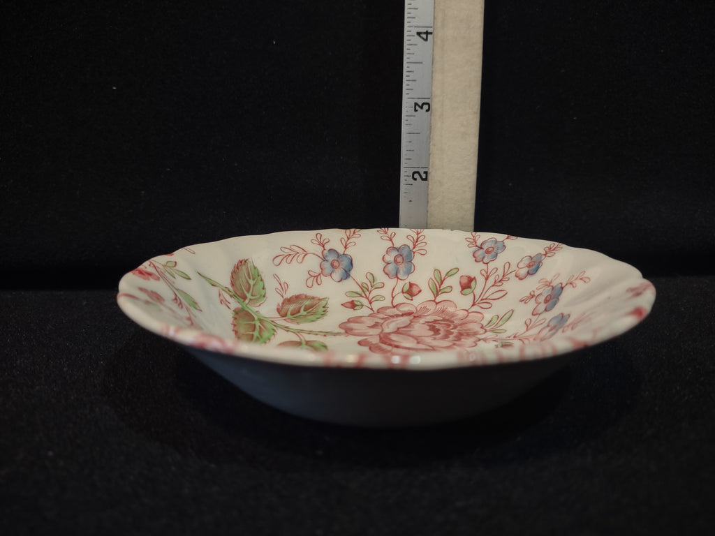 Vintage Small Serving Bowl Rose Chintz Johnson Bros Red Stamp (lot 5693)