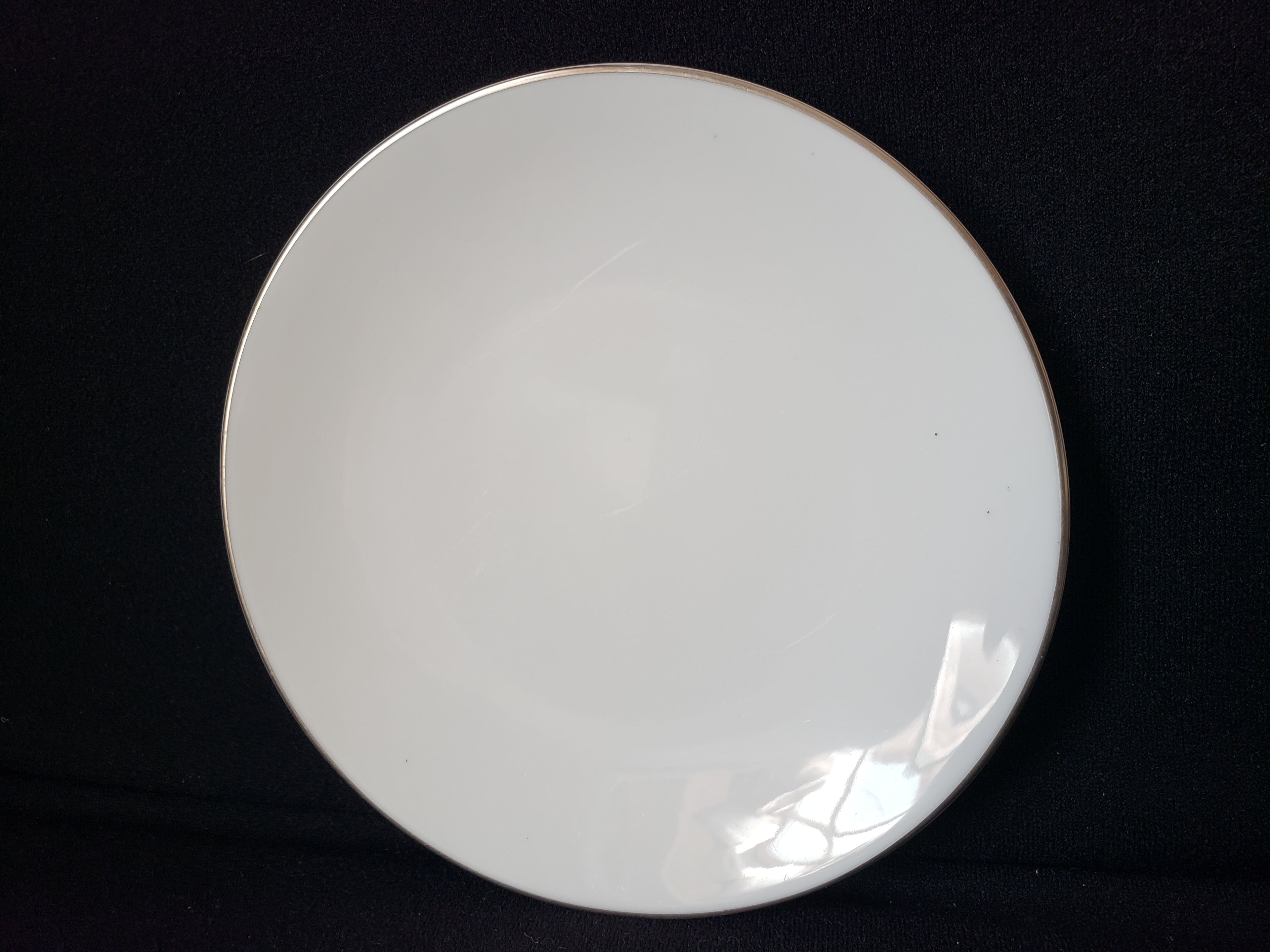 Vintage Royal Worcester White Silver Trim Bread or Dessert Plate 6" (lot 2108)