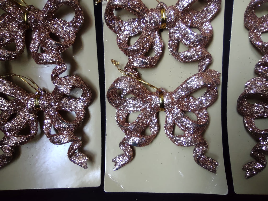 Lot of 20 Christmas Golden Ribbon Ornament (lot 1560)