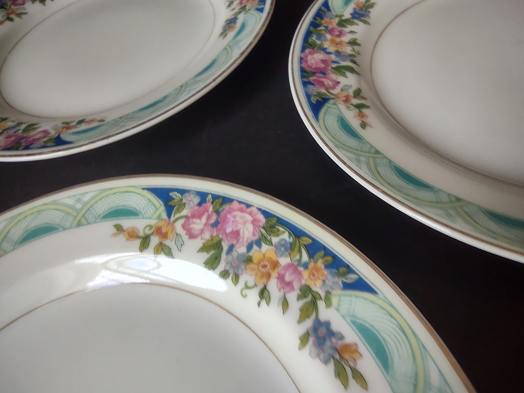 Haviland Limoges Massachusetts 3 x Bread/Butter Plate Blue Floral (lot 934)