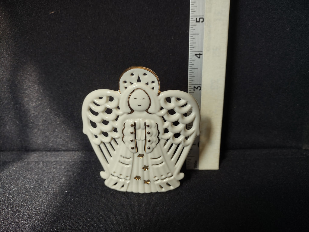 Lenox Angel Tea Light Candle Holder (lot 1652)
