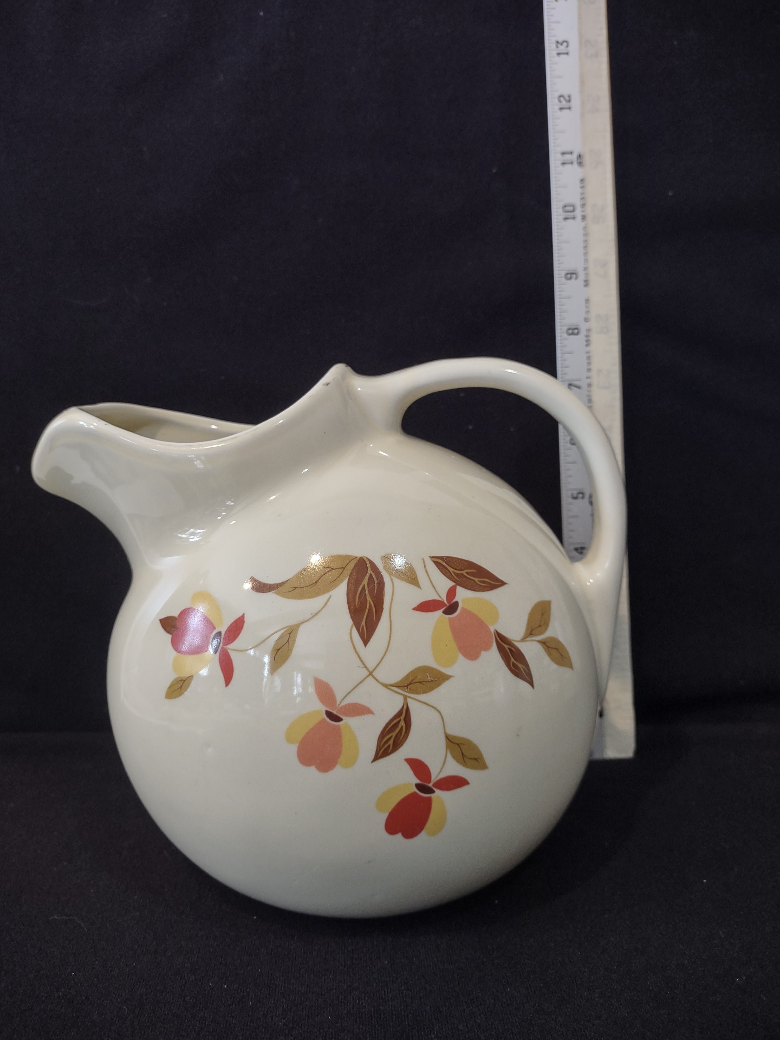 Vintage Hall's Superior Autumn JewelTea Leaf Ball Pitcher Ice Lip (lot 2878)