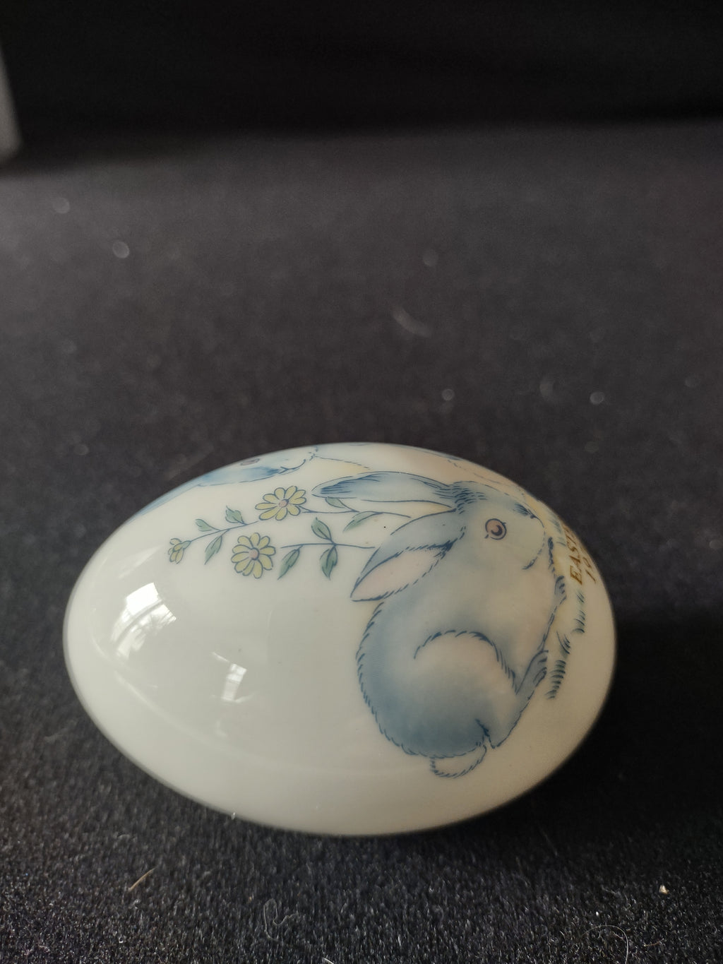 Vintage 1971 Noritake Japan Bone China Easter Egg Blue Bunny Flower (Lot 5071)
