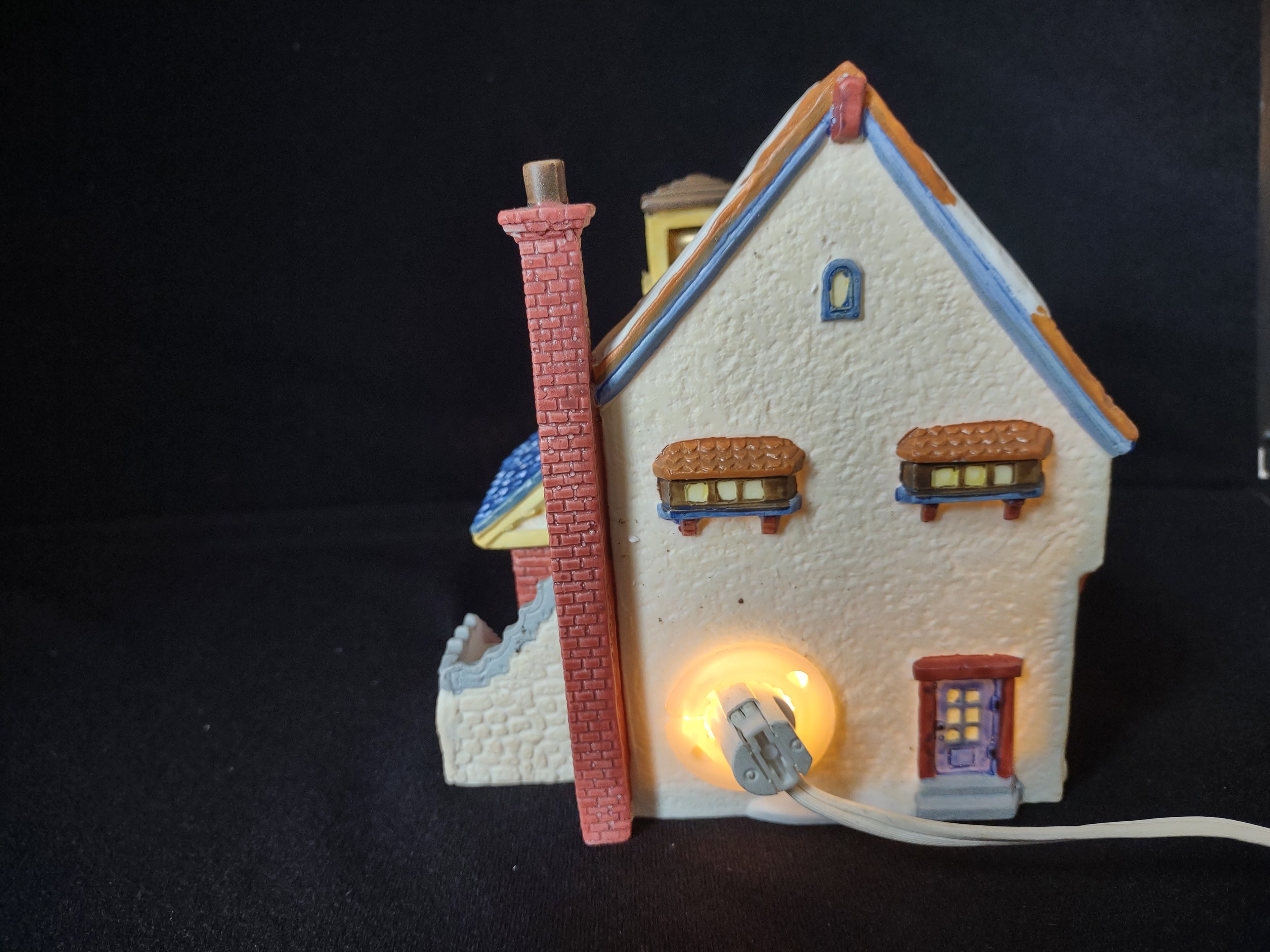 Vintage Lemax Olde School House Christmas Village Light Up (lot 2284)