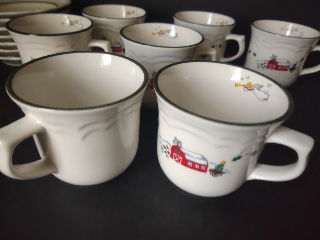 Pfaltzgraff Christmas Snow Village 7 x Coffee Cup Mug Saucer (lot 1161)