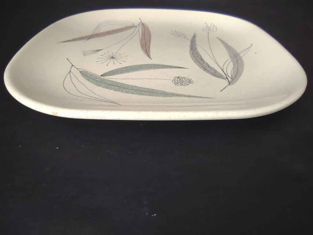 Franciscan Trio Dinner Plate (lot 443)