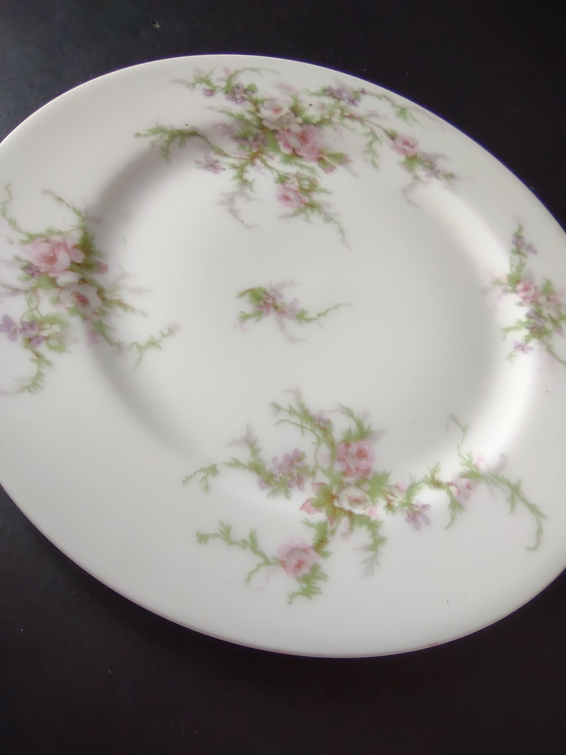 Haviland Limoges Dessert/Salad Plate Pink White Cabbage Rose Moss (lot 904)