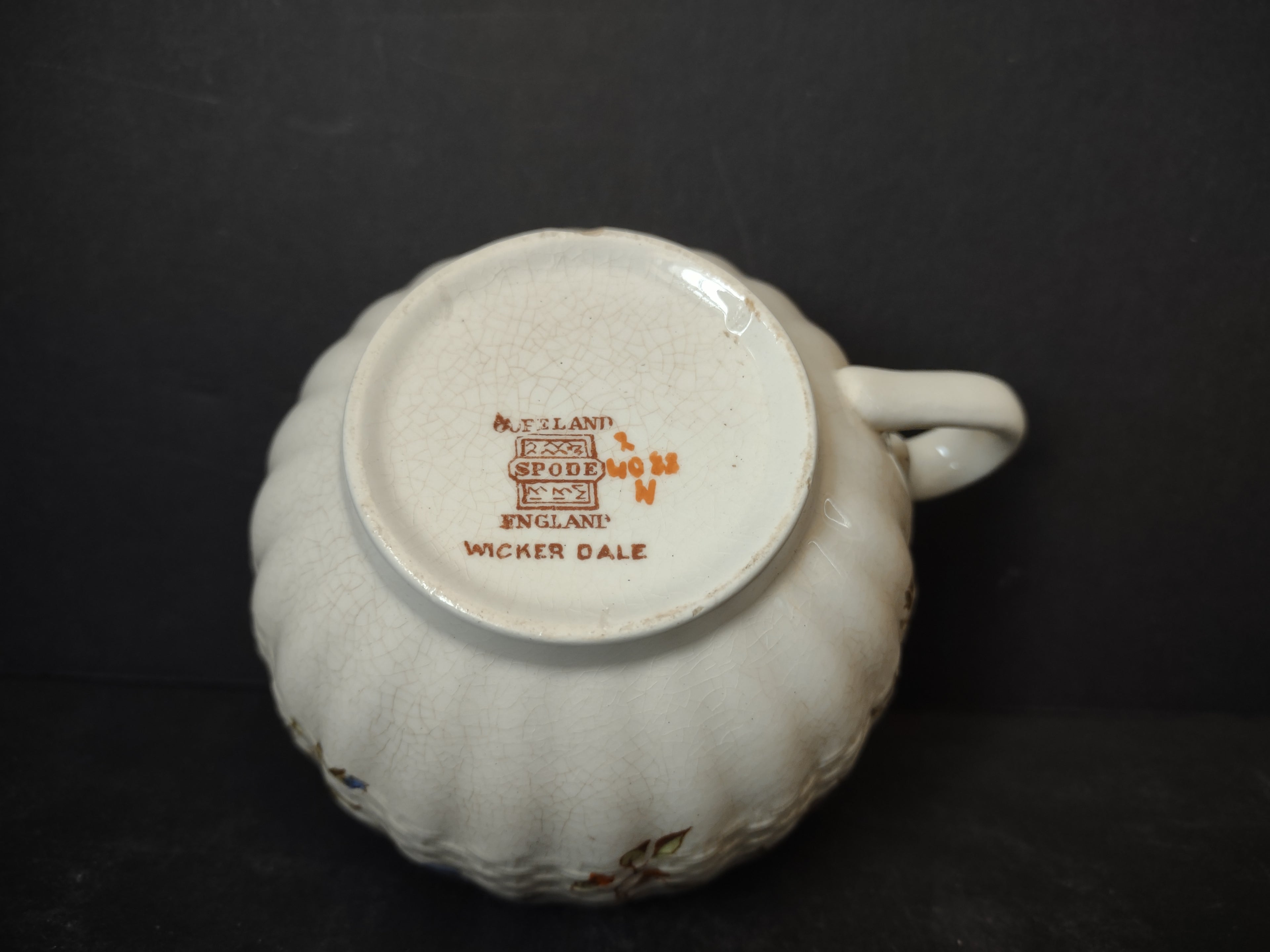 Vintage Copeland Spode Teacup Wicker Dale CRAZING English Countryside (Lot 5770)
