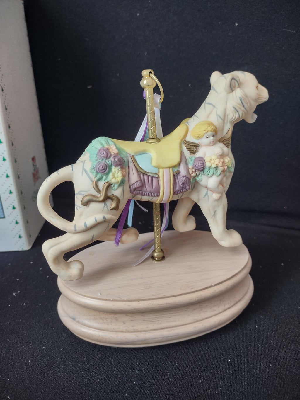 Vintage Christmas Musical Animal Carousel Plays Waltz Hand Painted Porcelain (lot 2380)