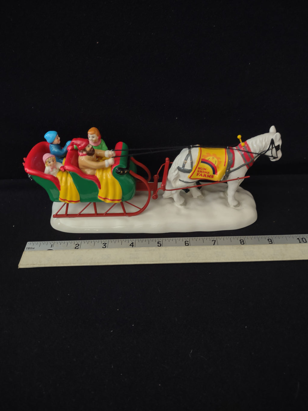 Department 56 Snow Village Sleigh Ride A Holiday Sleigh Ride Together (Lot 3275)