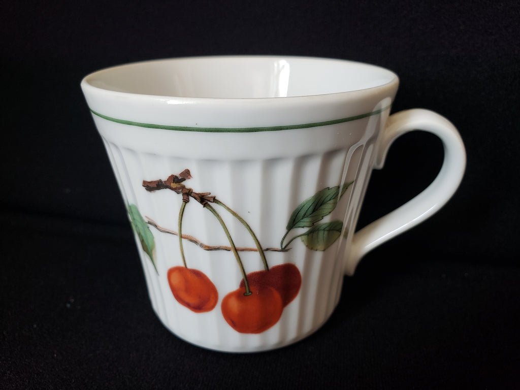 Vintage Royal Worcester Shelton Orchard Tea Cup ONLY (lot 2059)