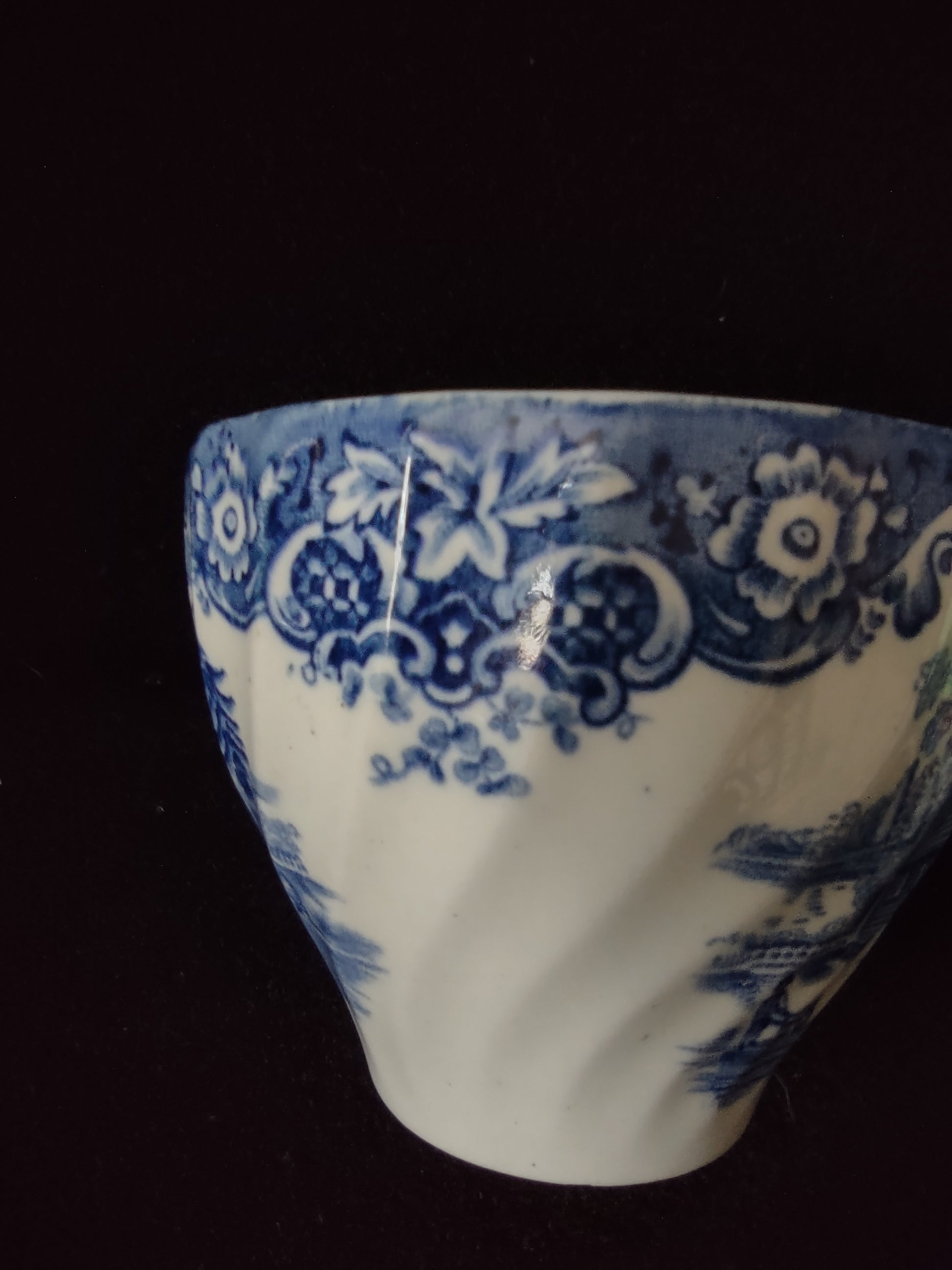 Vintage English Ironstone Teacup Blue White House Scene (Lot 5572)