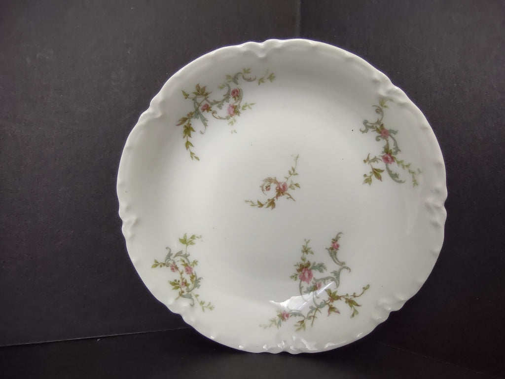 Haviland Limoges Small Bowl 5" White Scalloped Edge Rose Blue Ribbon (lot 856)