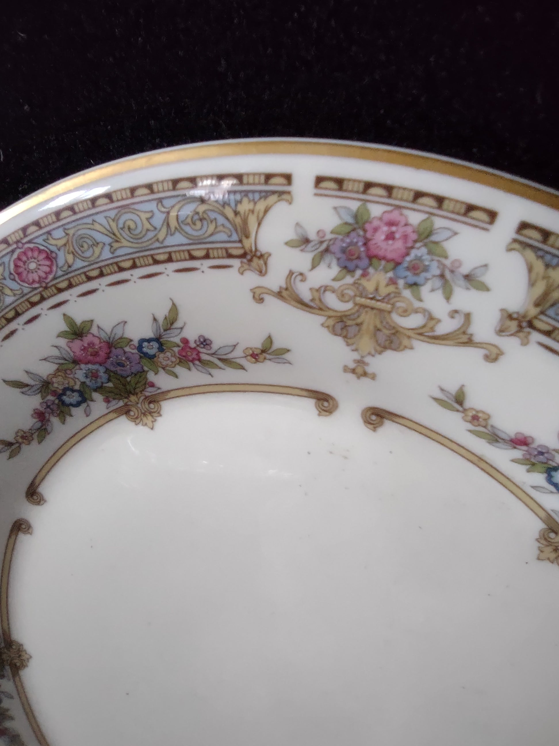 Vintage Minton Persian Rose Bread Butter Dessert Plate Bone China (Lot 5489)