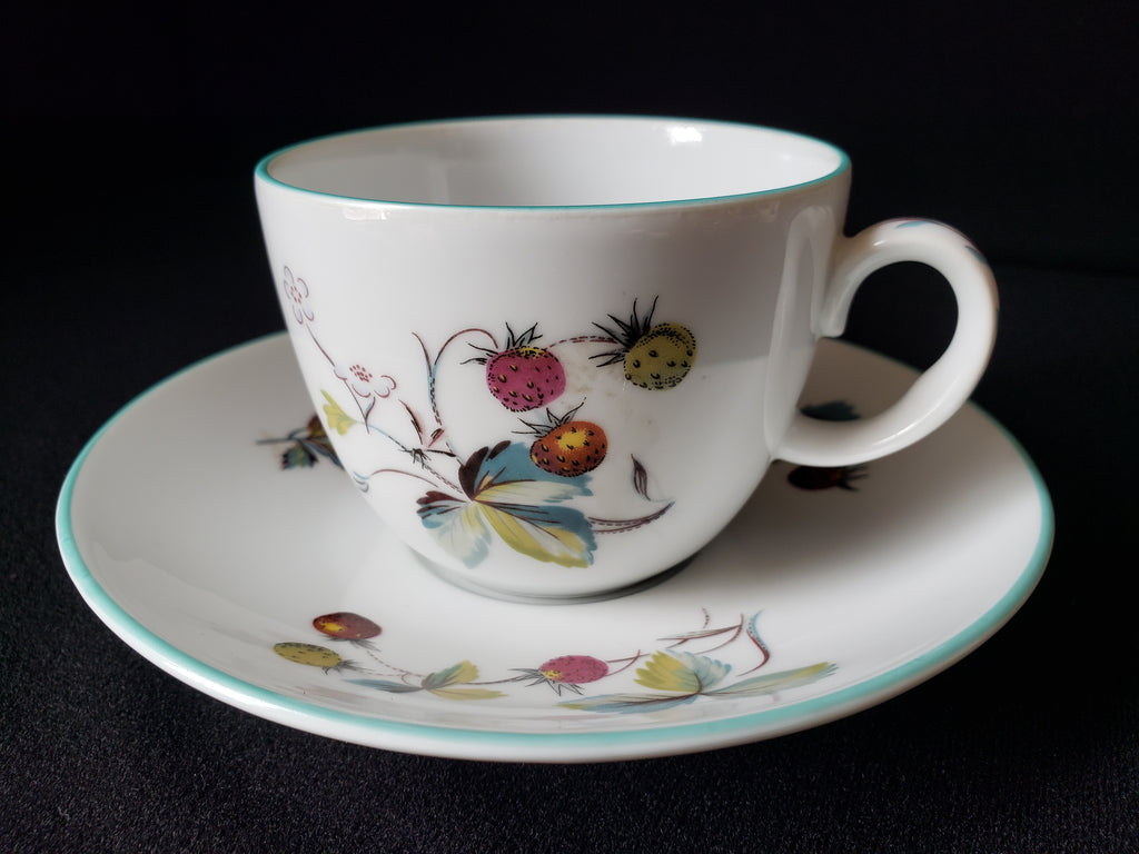 Vintage Royal Worcester Strawberry Fair Oven to Table Tea Cup (lot 2099)