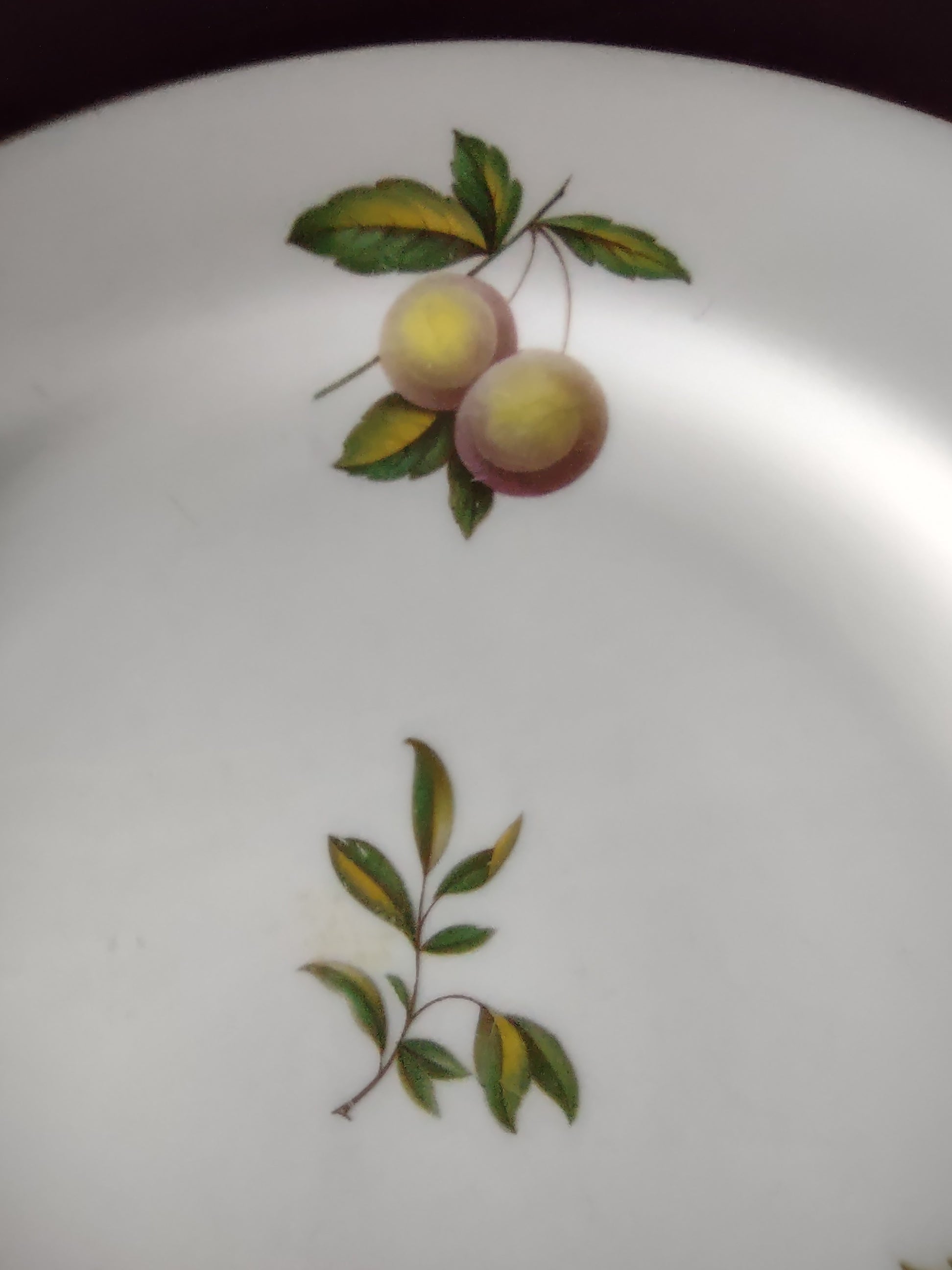 Vintage Spode Dinner Plate Blenheim #32 Bone China Gold Trim (Lot 5719)