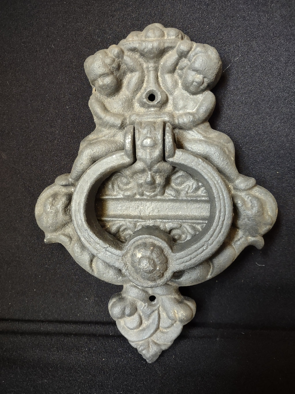 Cast Iron Door Knocker Black 10" x 7" (lot 1628)