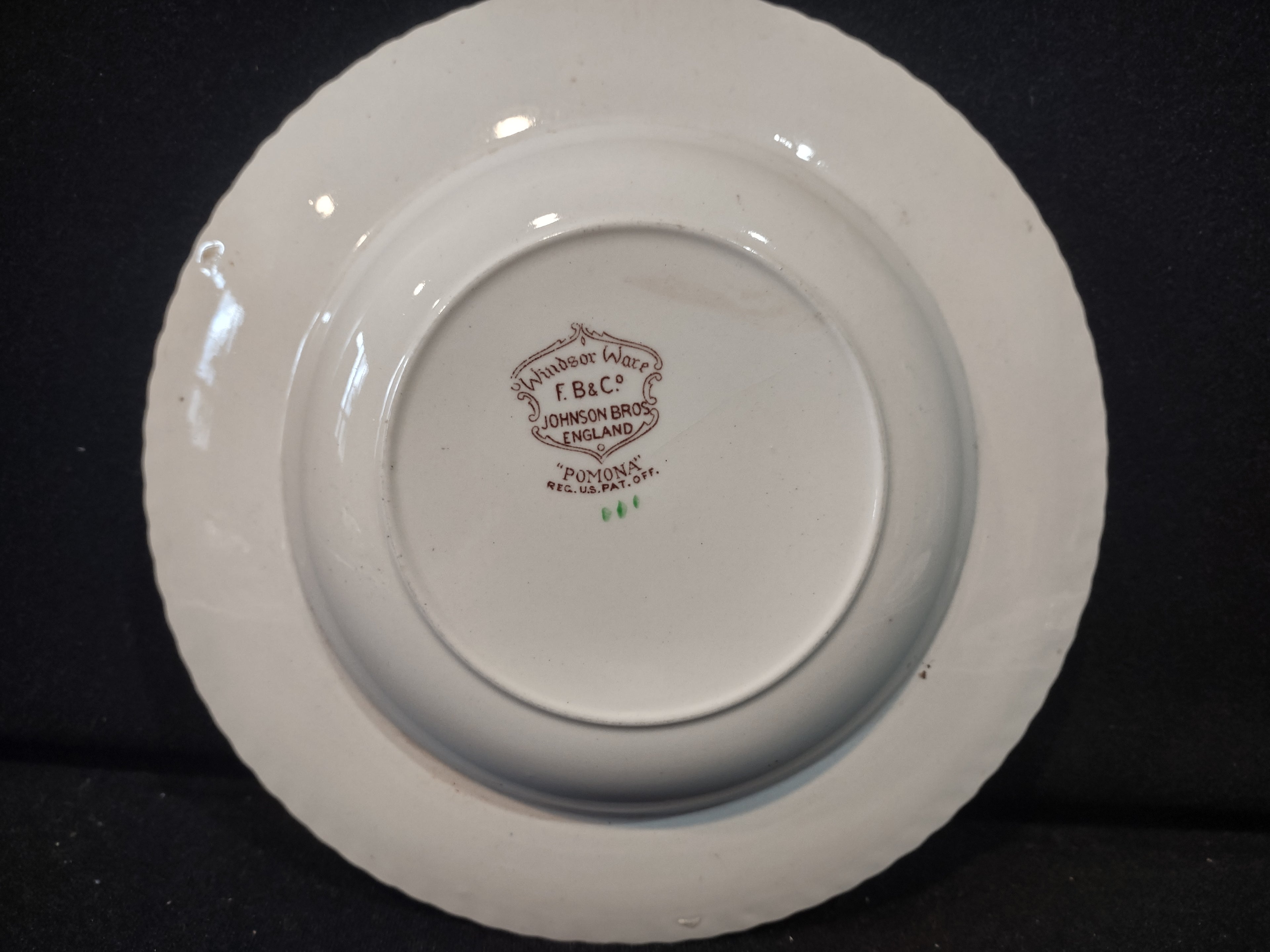 Vintage Johnson Pomona Windsor Ware Soup Bowl x 4 England Ironstone (lot 5608)