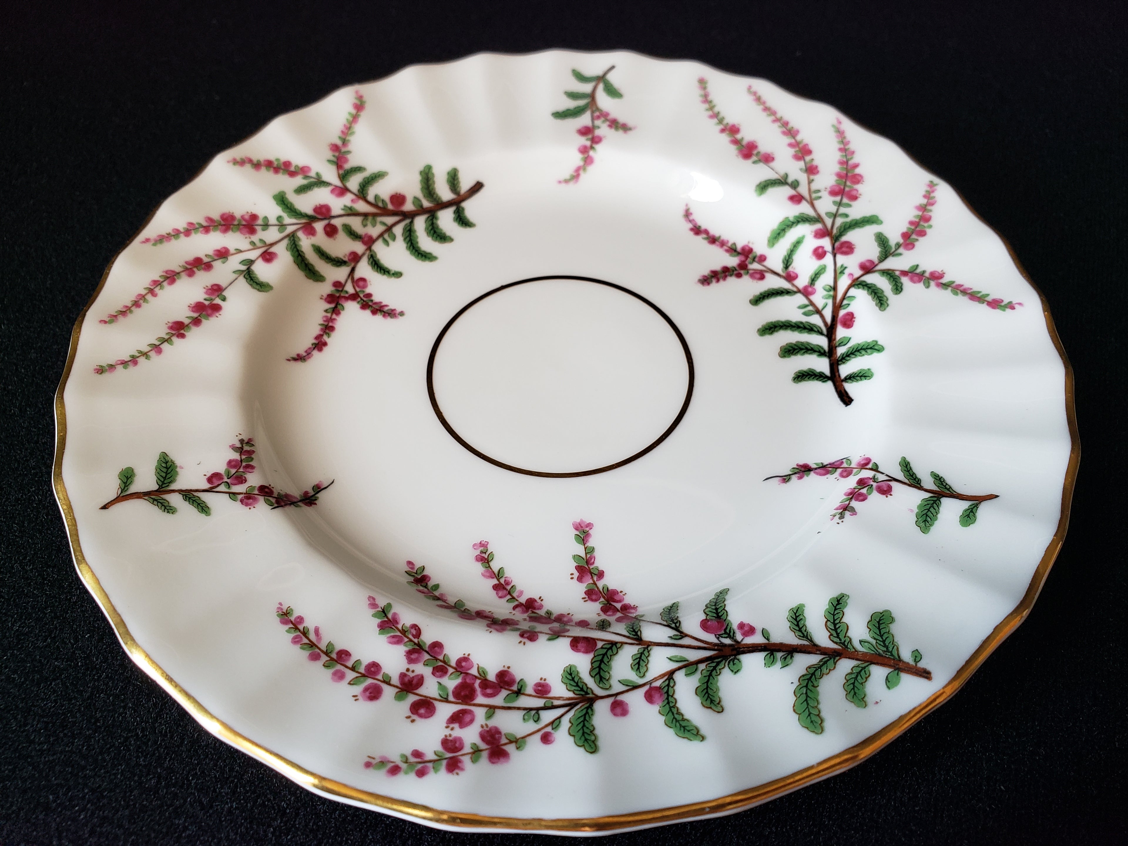 Vintage Royal Worcester Dunrobin Saucer ONLY 6-1/4"(lot 2127)