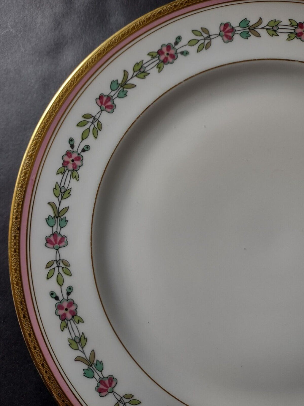 Depose Limoges Gold Trim Pink Flower Design Dinner Plate (lot 639)