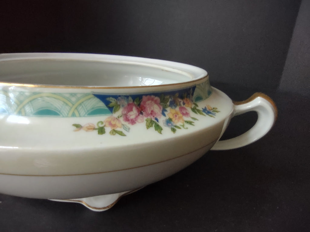 Haviland Limoges Massachusetts Round Tureen NO LID Blue Floral (lot 931)